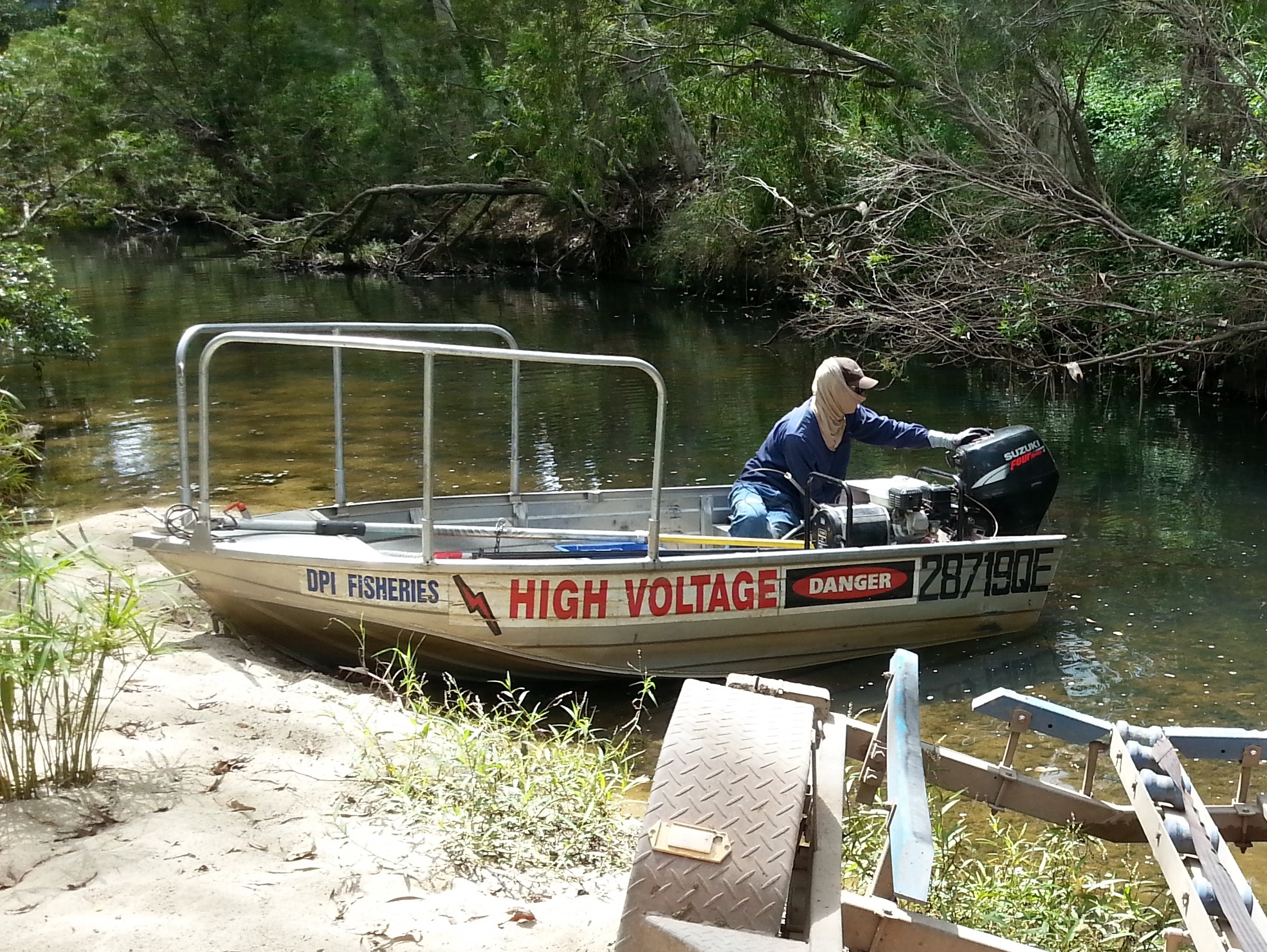 Electrofishing boat.